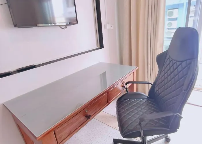 Cloud No 4 N Quiet Heart Bkk With A Balcony Apartment *